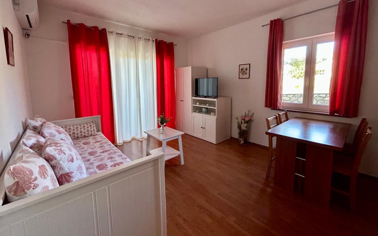 Apartments Stokic Раб Екстериор снимка